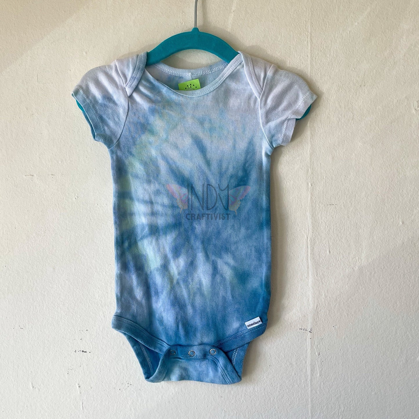 18M Tie Dyed Infant Bodysuit