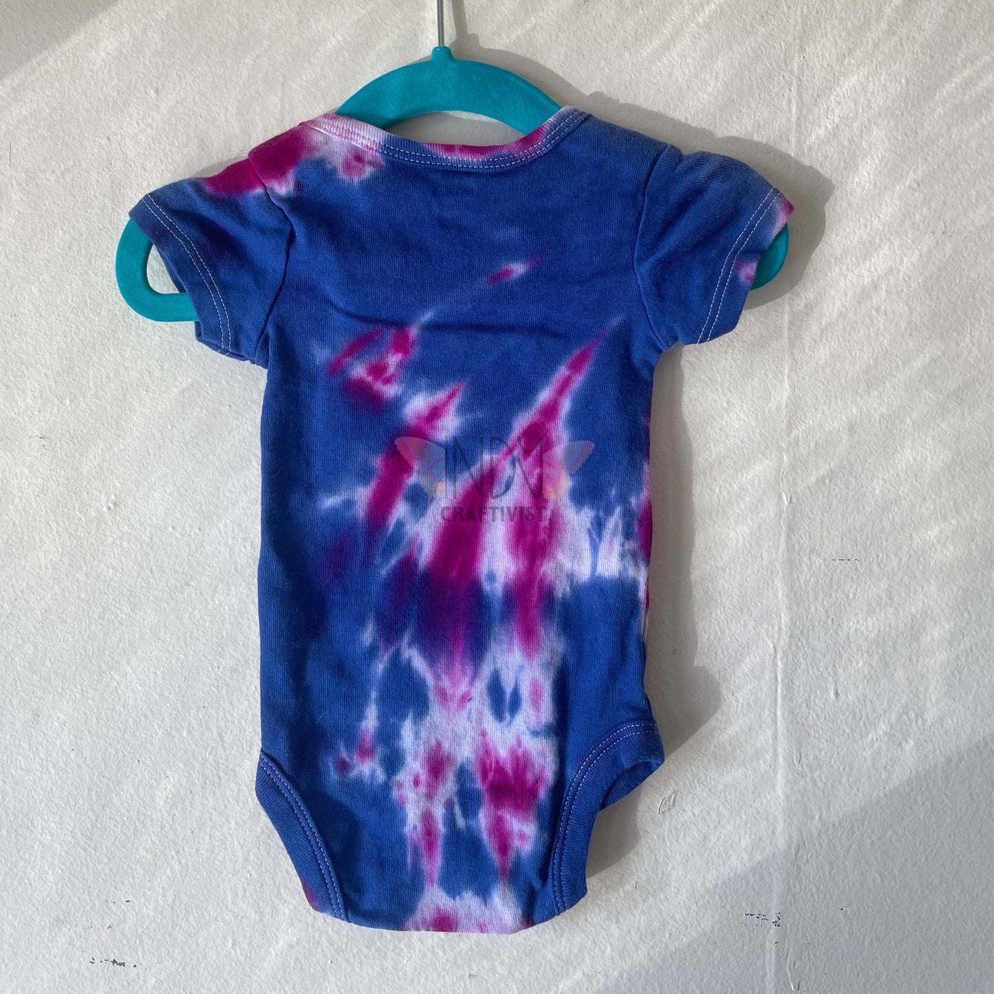 Newborn Tie Dyed Infant Bodysuit