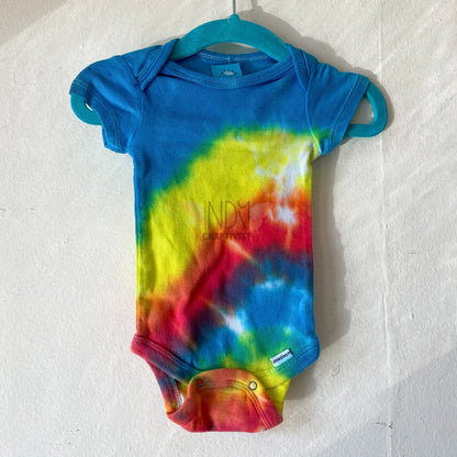 Newborn Tie Dyed Infant Bodysuit