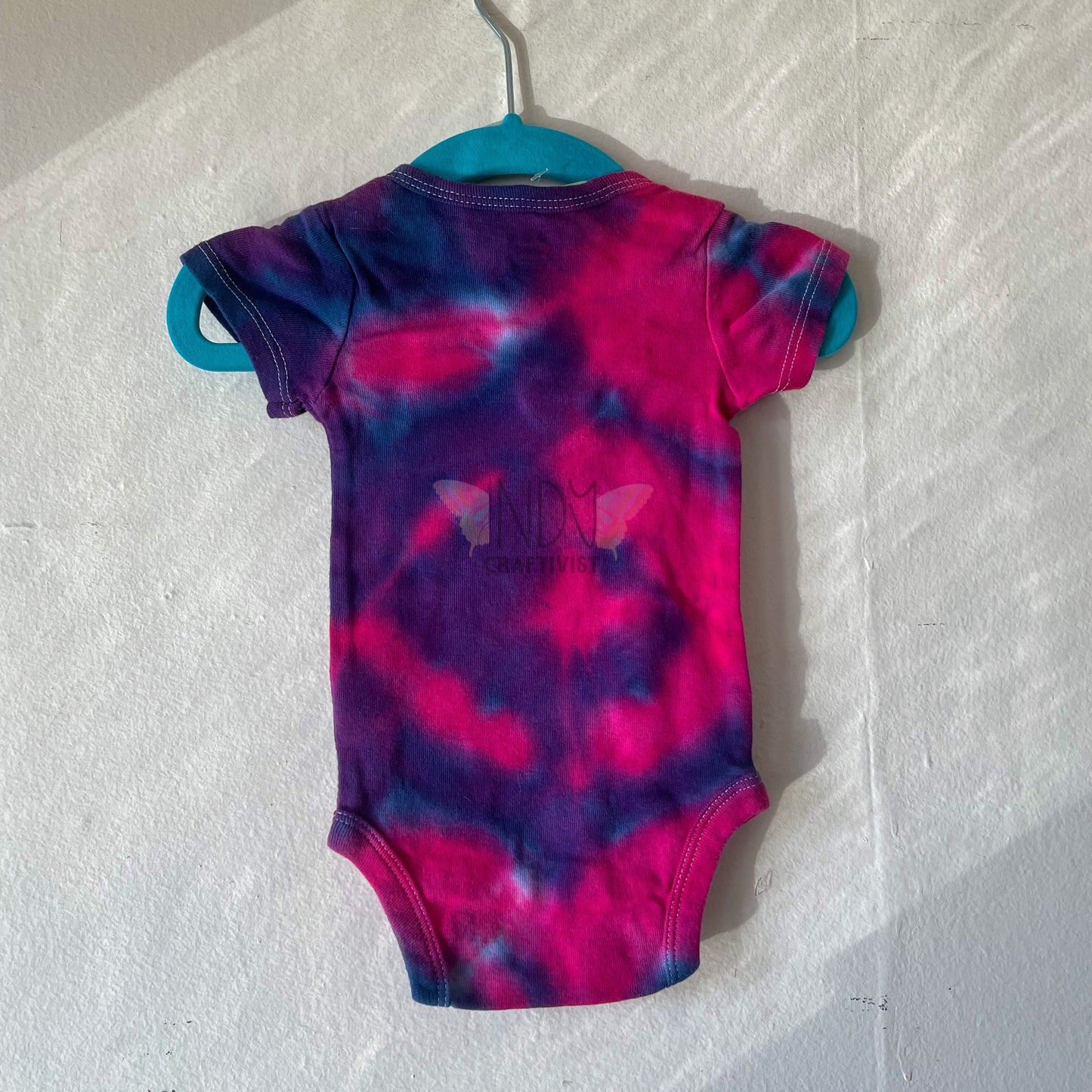 Newborn Tie Dyed Infant Bodysuit